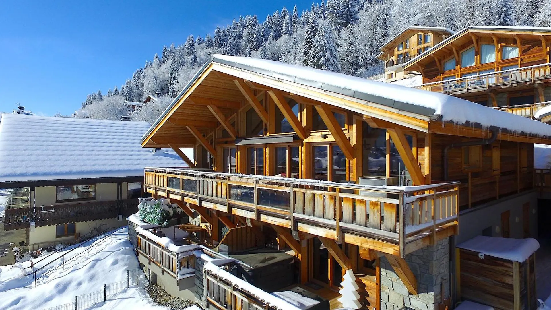 Apt Le Rocher - Close To Town With Hot Tub For 8Ppl+2Kids Les Gets